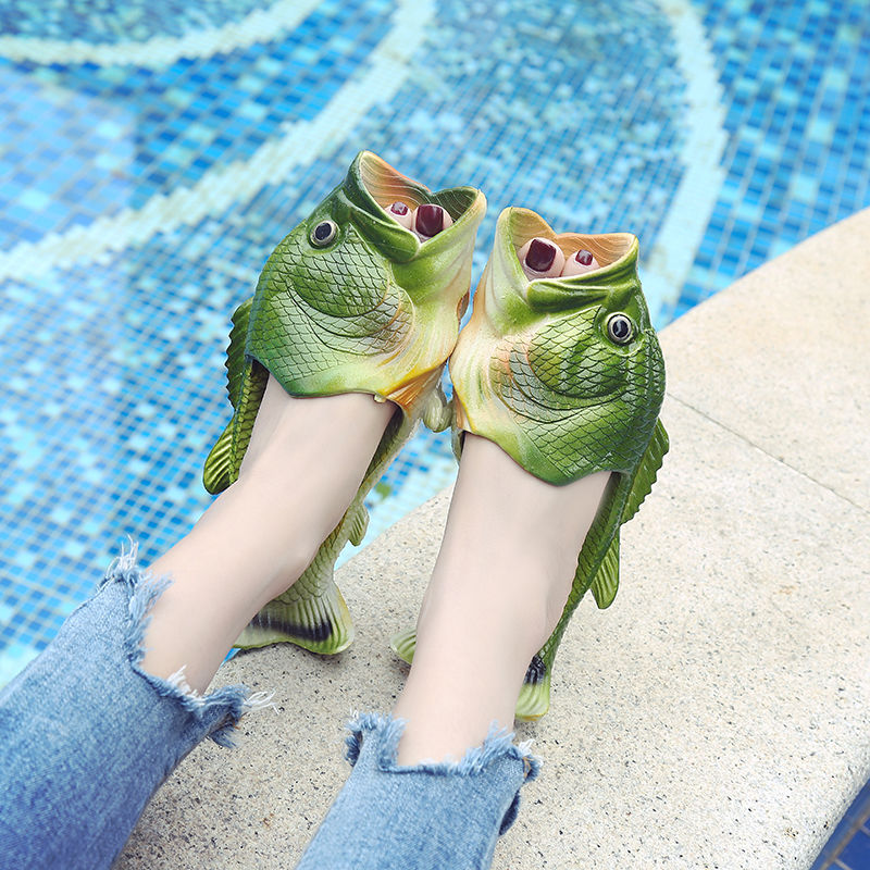 Flippers Swimming - شباشب مصممة بتصميم مفتوح من الأمام