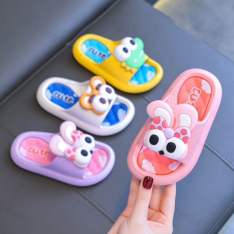 Flippers Swimming - صنادل وشباشب أطفال صيف 2026، أحذية