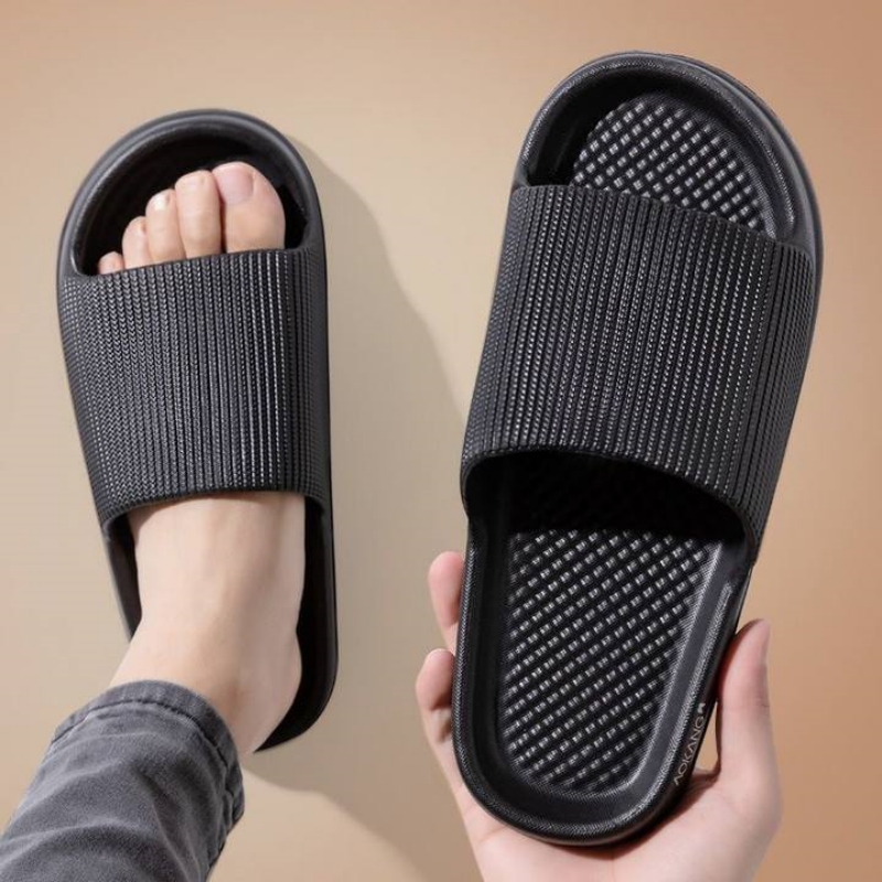 شباشب منزلية للسيدات للضيوف في - مراجعة Flippers Swimming وسعره