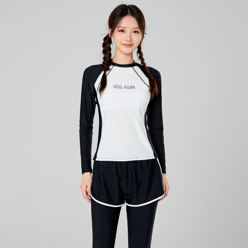 ملابس سباحة للبنات بأكمام طويل - مراجعة Rash Guard وسعره