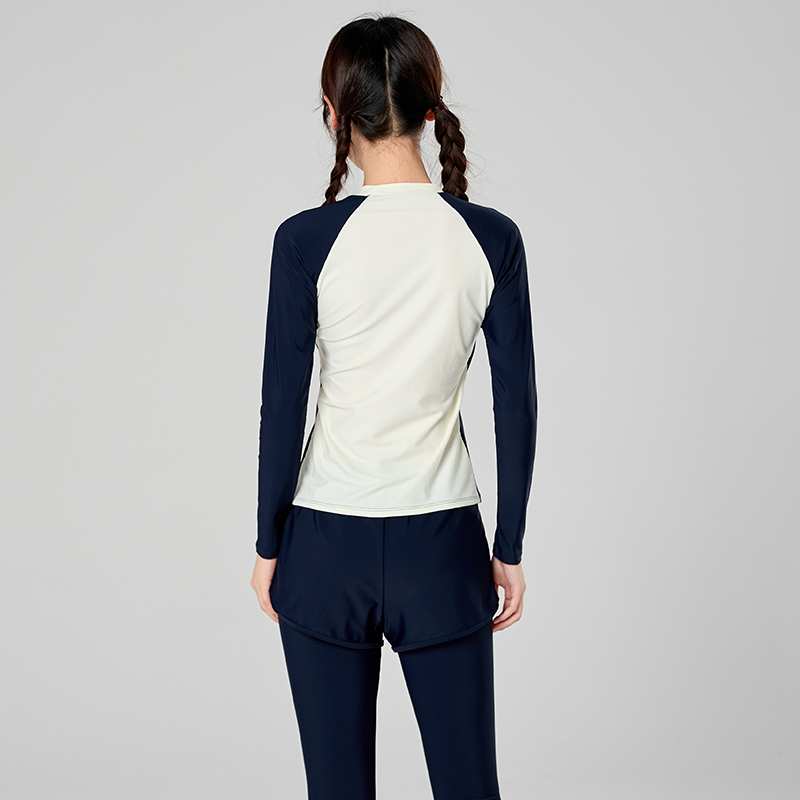 ملابس سباحة للبنات بأكمام طويل - مراجعة Rash Guard وسعره