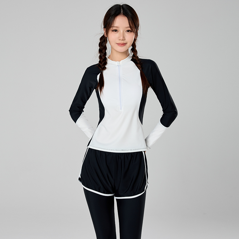 ملابس سباحة إسلامية للبنات بأك - مراجعة Rash Guard وسعره