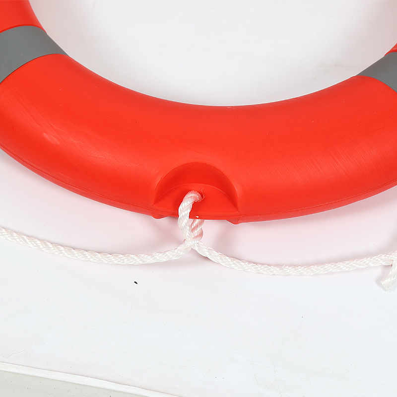 طوق نجاة من الفوم البلاستيكي ا - مراجعة Life Jacket وسعره